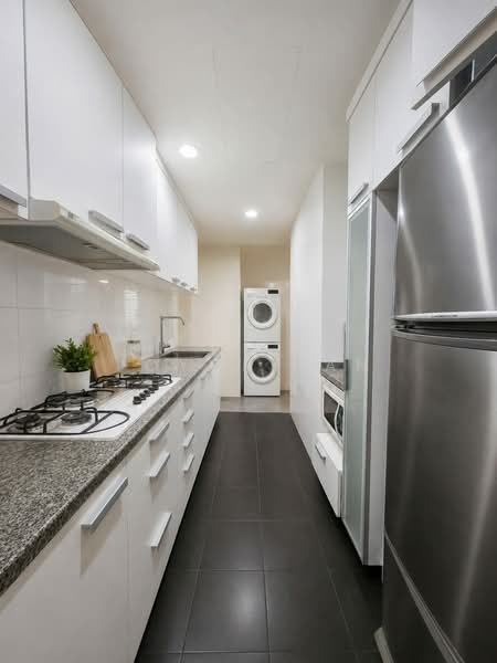 Amaryllis Ville, 20 Newton Road, 3 Bedrooms, 1,378 sqft, Condominium For Sale, by Joyce Tan, 500203527 - Kitchen - PropertyGuru.com.sg