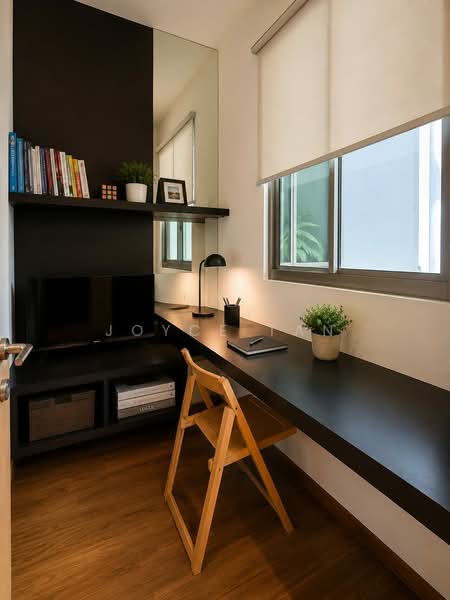 Amaryllis Ville, 20 Newton Road, 3 Bedrooms, 1,378 sqft, Condominium For Sale, by Joyce Tan, 500203527 - Study - PropertyGuru.com.sg