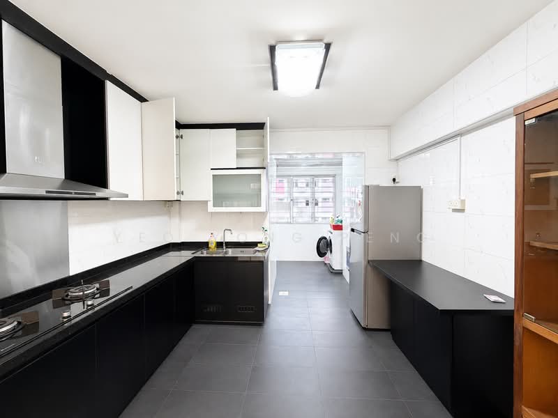 256 Bishan Street 22, 256 Bishan Street 22, 3 Bedrooms, 1,120 sqft, HDB Flat For Rent, by Yeo Yong Peng, 500203533 - Kitchen - PropertyGuru.com.sg