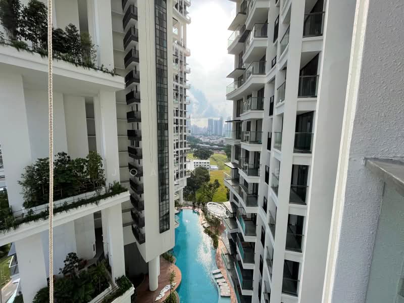 One Pearl Bank, 1 Pearl Bank, Alexandra / Commonwealth, 1 Bedroom, 570 sqft, Condominium For Sale, by Joanne Lee, 500203544 - Exterior - PropertyGuru.com.sg