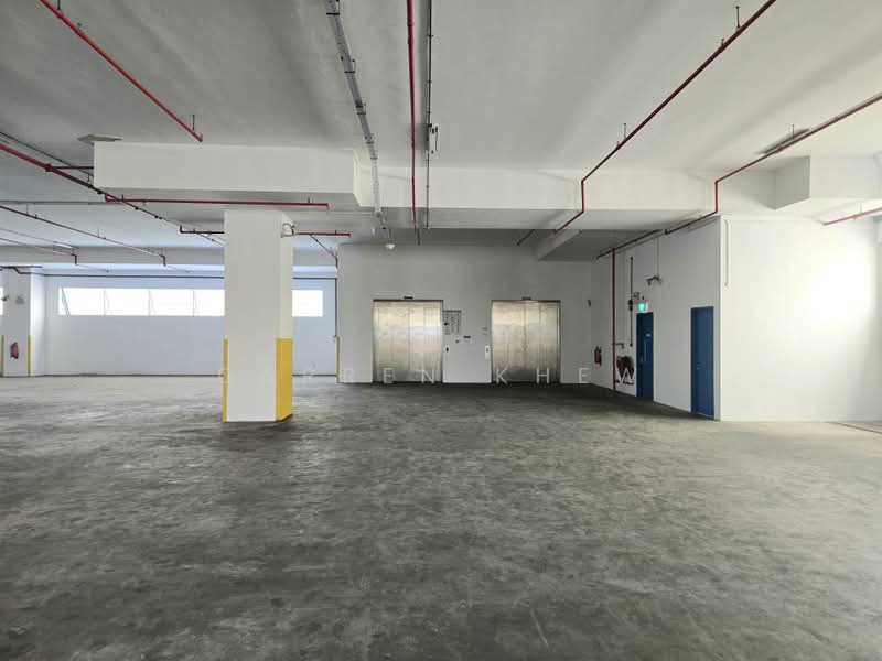 Tanjong Penjuru Factory/Warehouse | Immediate, Tanjong Penjuru, 10,000 sqft, Factory / Workshop (B2) For Rent, by Darren Khew, 500203548 - Interior - CommercialGuru.com.sg