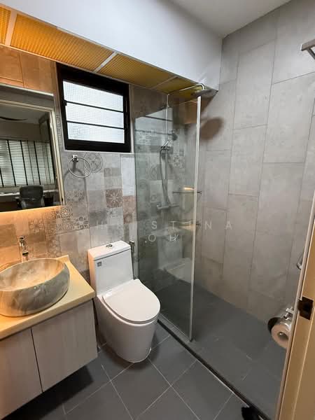 32 Ghim Moh Link, 32 Ghim Moh Link, 1 Bedroom, 731 sqft, HDB Flat For Rent, by Christina Loh, 500203550 - Bathroom - PropertyGuru.com.sg