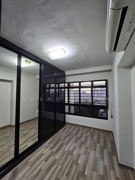 19 Jalan Tenteram, 19 Jalan Tenteram, 3 Bedrooms, 1,130 sqft, HDB Flat For Sale, by Sharon Puan, 500203552 - Bedroom - PropertyGuru.com.sg