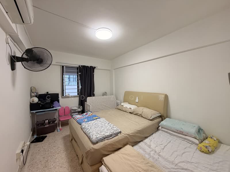 608 Clementi West Street 1, 608 Clementi West Street 1, 2 Bedrooms, 720 sqft, HDB Flat For Sale, by Candy ZiQi 紫绮, 500203559 - Bedroom - PropertyGuru.com.sg