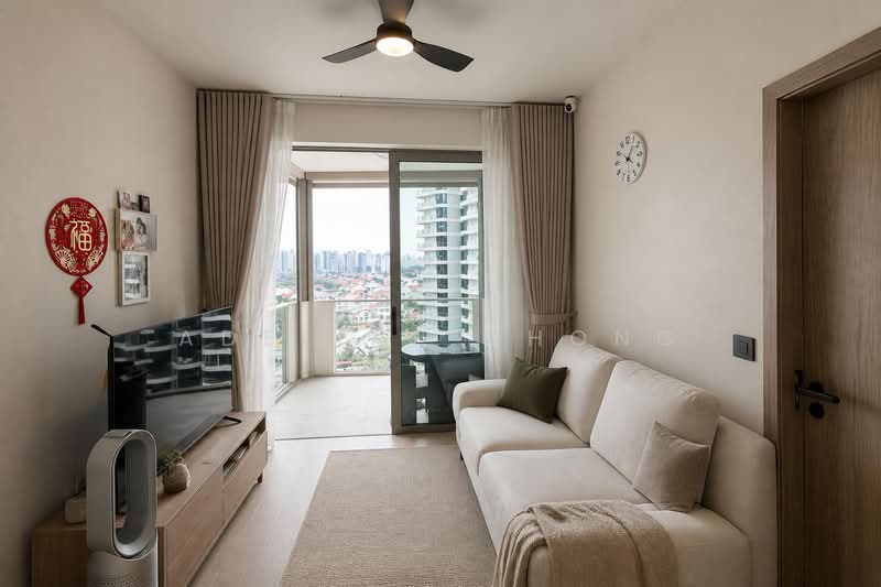 Coastline Residences, 7 Amber Road, 2 Bedrooms, 743 sqft, Condominium For Rent, by Adeline Chong, 500203560 - Living Room - PropertyGuru.com.sg