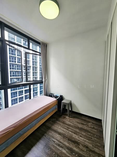Symphony Suites, 5 Yishun Close, Sembawang / Yishun, Room Rental, 120 sqft, Condominium For Rent, by Brandon Lim, 500203566 - Bedroom - PropertyGuru.com.sg