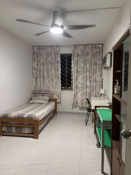9 Toh Yi Drive, 9 Toh Yi Drive, Room Rental, 200 sqft, HDB Flat For Rent, by Keith Tan, 500203569 - Bedroom - PropertyGuru.com.sg