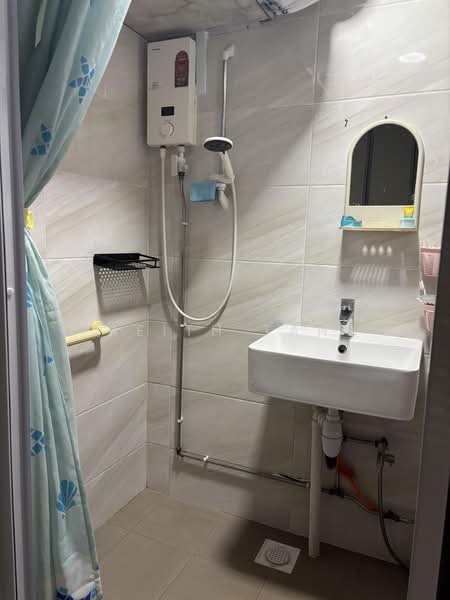 9 Toh Yi Drive, 9 Toh Yi Drive, Room Rental, 200 sqft, HDB Flat For Rent, by Keith Tan, 500203569 - Bathroom - PropertyGuru.com.sg