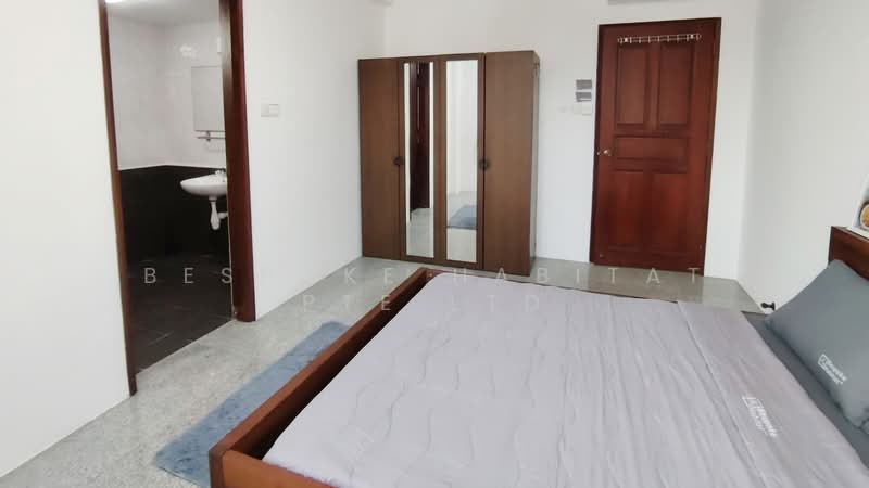 Fragrance Court, 12 Yew Siang Road, Room Rental, 100 sqft, Condominium For Rent, by Bespoke Habitat Pte Ltd, 500203570 - 03-04 MBR4 - PropertyGuru.com.sg