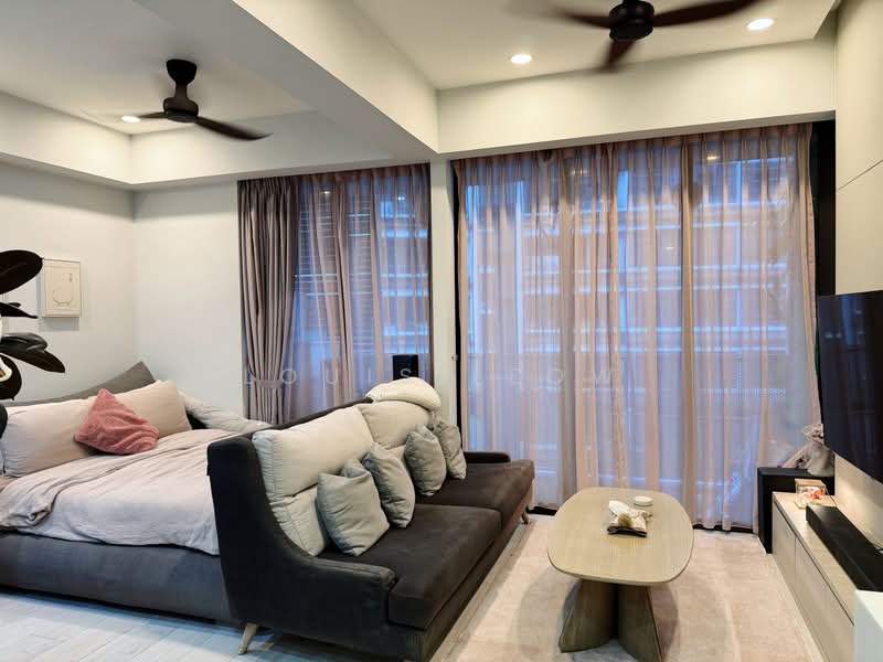 D'Nest, 143 Pasir Ris Grove, 1 Bedroom, 484 sqft, Condominium For Sale, by Louis Leow, 500203571 - Living Room - PropertyGuru.com.sg