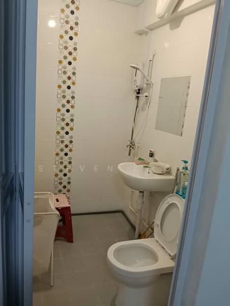612 Yishun Street 61, 612 Yishun Street 61, Room Rental, 120 sqft, HDB Flat For Rent, by Steven Choo, 500203576 - Bathroom - PropertyGuru.com.sg