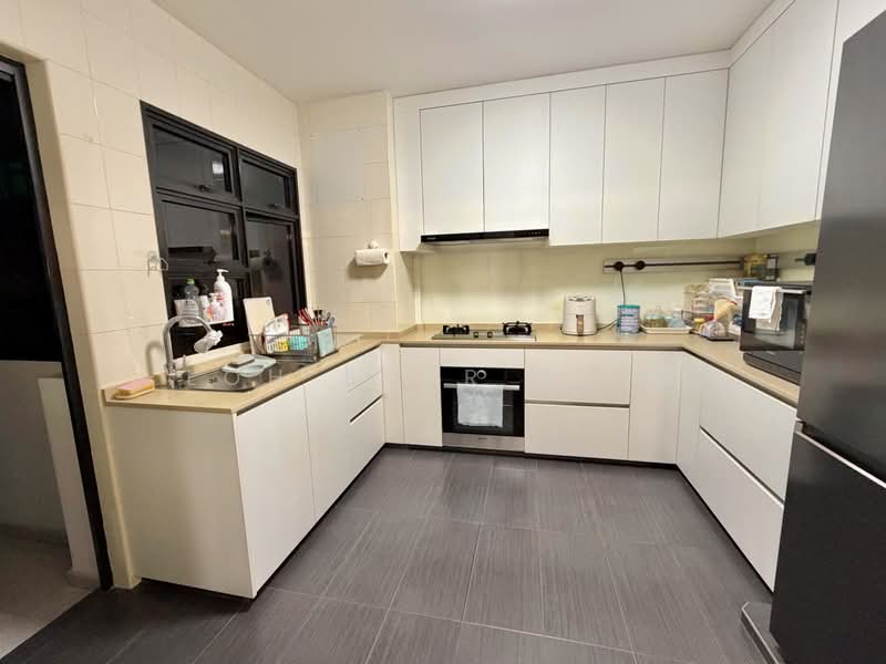 220C Bedok Central, 220C Bedok Central, 3 Bedrooms, 1,205 sqft, HDB Flat For Sale, by Loh Sher Sern, 500203583 - Kitchen - PropertyGuru.com.sg