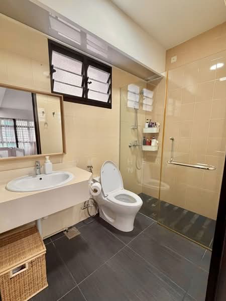 220C Bedok Central, 220C Bedok Central, 3 Bedrooms, 1,205 sqft, HDB Flat For Sale, by Loh Sher Sern, 500203583 - Bathroom - PropertyGuru.com.sg