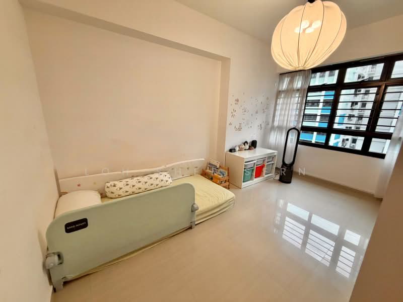 220C Bedok Central, 220C Bedok Central, 3 Bedrooms, 1,205 sqft, HDB Flat For Sale, by Loh Sher Sern, 500203583 - Bedroom - PropertyGuru.com.sg