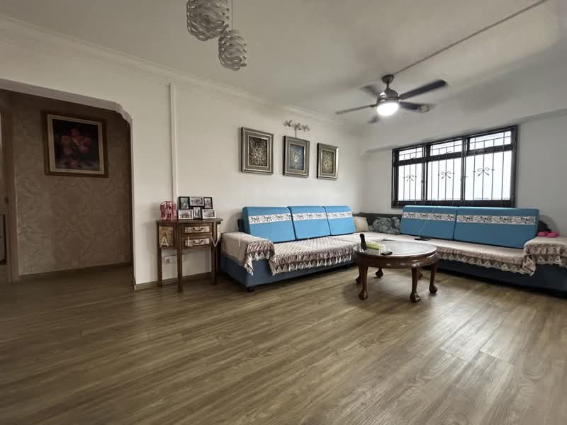 326 Sembawang Crescent, 326 Sembawang Crescent, 3 Bedrooms, 1,302 sqft, HDB Flat For Sale, by Alvin Ling, 500203584 - Living Room - PropertyGuru.com.sg