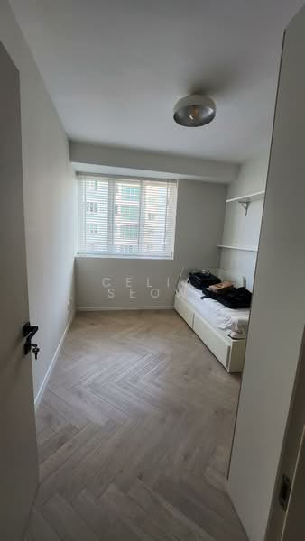 The Dew, 32 Bukit Batok Street 21, 3 Bedrooms, 1,389 sqft, Executive Condominium For Rent, by Celia Seow, 500203587 - Bedroom - PropertyGuru.com.sg