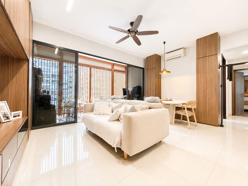 Jewel @ Buangkok, 91 Compassvale Bow, 3 Bedrooms, 1,141 sqft, Condominium For Sale, by Kelly Lim, 500203588 - Living Room - PropertyGuru.com.sg