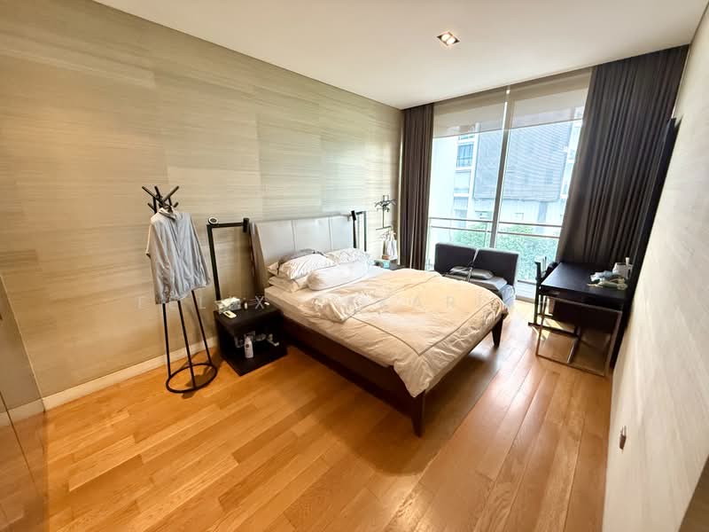 Hilltops, 99 Cairnhill Circle, 3 Bedrooms, 1,593 sqft, Condominium For Sale, by Felix Zakariah, 500203593 - Bedroom - PropertyGuru.com.sg