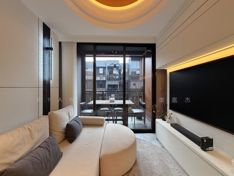 The Commodore, 59 Canberra Drive, 2 Bedrooms, 743 sqft, Condominium For Rent, by Ryan Lee KK 李嘉杰, 500203601 - Living Room - PropertyGuru.com.sg