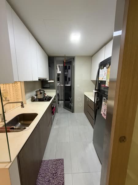 Sol Acres, 8 Choa Chu Kang Grove, 3 Bedrooms, 1,066 sqft, Executive Condominium For Sale, by Hoo Yong Heng, 500203609 - Kitchen - PropertyGuru.com.sg