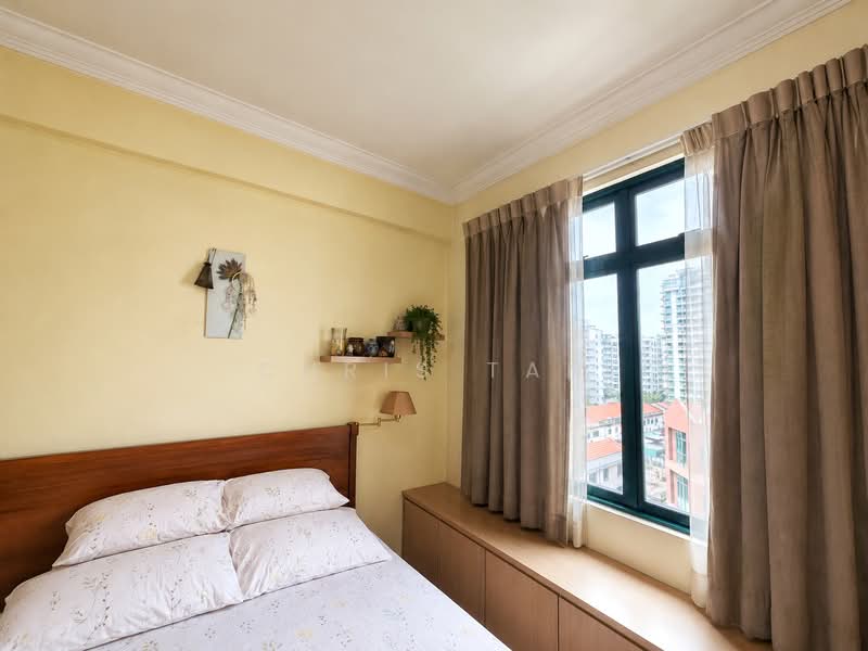 Regal Court, 17 Kim Keat Road, 2 Bedrooms, 915 sqft, Apartment For Sale, by Chris Tan, 500203612 - Bedroom - PropertyGuru.com.sg