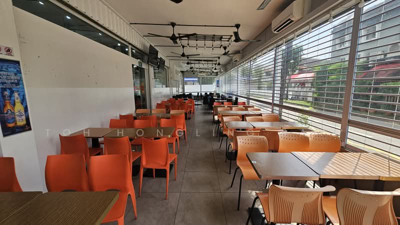 No Takeover I Renovated with Equipments I Corner with road visibility, , 3,524 sqft, Food & Beverage For Rent, by Toh HongLing Rayy, 500203613 - Dining Room - CommercialGuru.com.sg