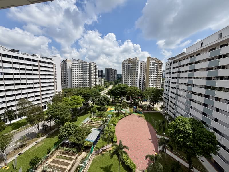 874A Tampines Street 84, 874A Tampines Street 84, 3 Bedrooms, 1,528 sqft, HDB Flat For Sale, by Kyean Lim, 500203614 - Exterior - PropertyGuru.com.sg