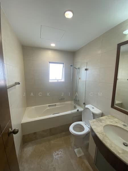 Meadow Lodge, 31 Chun Tin Road, 3 Bedrooms, 1,116 sqft, Condominium For Sale, by Jack Jia CM, 500203617 - Bathroom - PropertyGuru.com.sg