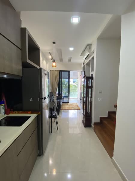 Jupiter 18, 18 Lorong 102 Changi, 2 Bedrooms, 786 sqft, Condominium For Sale, by Alicia Lim, 500203630 - Living Room - PropertyGuru.com.sg
