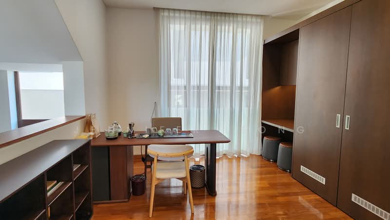 Stunning 3-Storey Resort-Style Bungalow, Walk to MRT, Chiltern Drive Lorong Chuan Braddell Heights, 8 Bedrooms, 6,500 sqft, Bungalow House For Rent, by Jennifer Leong, 500203637 - Study - PropertyGuru.com.sg