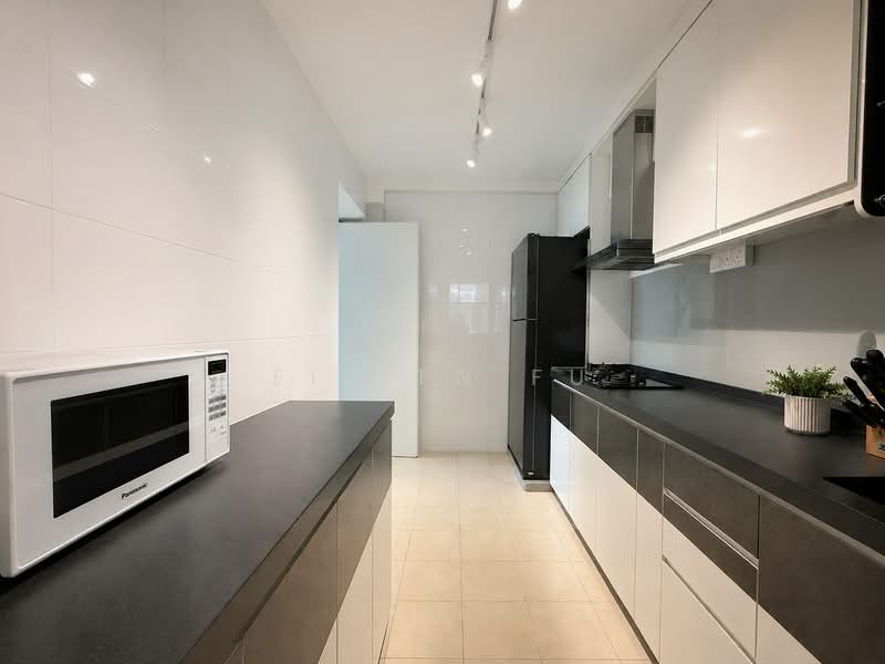 470A Upper Serangoon Crescent, 470A Upper Serangoon Crescent, 3 Bedrooms, 990 sqft, HDB Flat For Sale, by Eileen Fu, 500203645 - Kitchen - PropertyGuru.com.sg