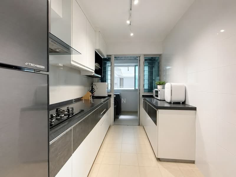 470A Upper Serangoon Crescent, 470A Upper Serangoon Crescent, 3 Bedrooms, 990 sqft, HDB Flat For Sale, by Eileen Fu, 500203645 - Kitchen - PropertyGuru.com.sg