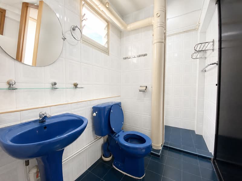 178 Woodlands Street 13, 178 Woodlands Street 13, 3 Bedrooms, 1,302 sqft, HDB Flat For Sale, by Zedson Tan, 500203647 - Bathroom - PropertyGuru.com.sg