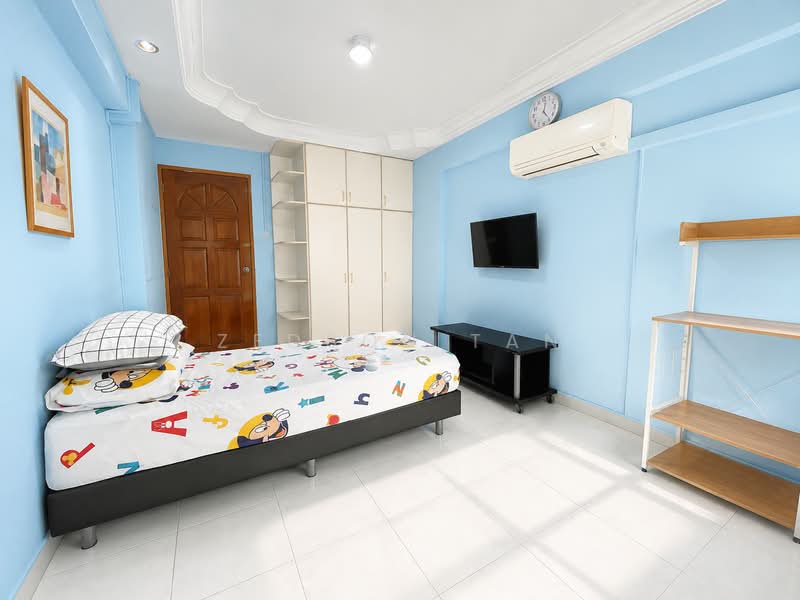 178 Woodlands Street 13, 178 Woodlands Street 13, 3 Bedrooms, 1,302 sqft, HDB Flat For Sale, by Zedson Tan, 500203647 - Bedroom - PropertyGuru.com.sg