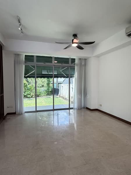 Chancery Hill Walk, Chancery Hill Walk, 4 Bedrooms, 3,218 sqft, Cluster House For Rent, by Joan Ng, 500203654 - Living Room - PropertyGuru.com.sg