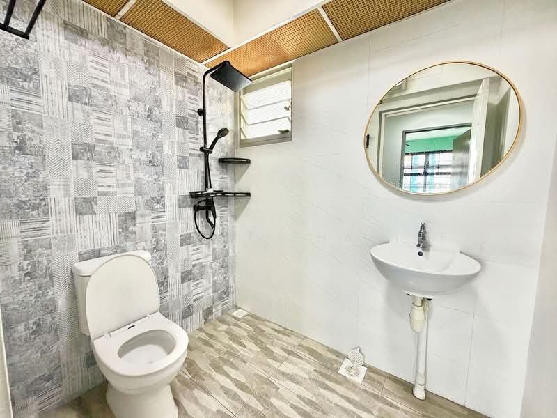 673B Fern Grove @ Yishun, 673B Yishun Avenue 4, 3 Bedrooms, 1,001 sqft, HDB Flat For Sale, by Hidayat Shariff, 500203659 - Bathroom - PropertyGuru.com.sg