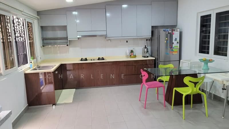 D19 2 Storey Inter-Terrace, , 4 Bedrooms, 2,800 sqft, Terraced House For Rent, by Charlene Chai, 500203661 - Kitchen - PropertyGuru.com.sg