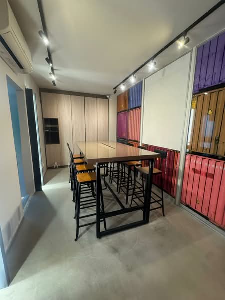 Prestige Centre, 71 Bukit Batok Crescent, 2,702 sqft, Light Industrial (B1) For Rent, by Damian Chia, 500203662 - Interior - CommercialGuru.com.sg