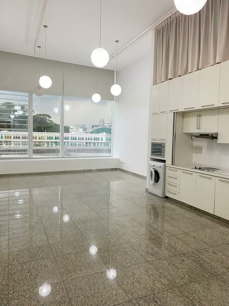 The Central, 6 Eu Tong Sen Street, 592 sqft, Office For Rent, by HK LIE, 500203666 - Kitchen - CommercialGuru.com.sg