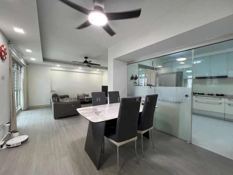 183 Jelebu Road, 183 Jelebu Road, 4 Bedrooms, 1,356 sqft, HDB Flat For Rent, by Ong Chee Keong, 500203671 - Living Room - PropertyGuru.com.sg