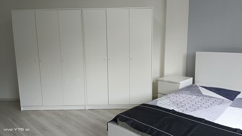Melville Park, 12 Simei Street 1, 2 Bedrooms, 936 sqft, Apartment For Sale, by Ina Sultan, 500203673 - Bedroom - PropertyGuru.com.sg