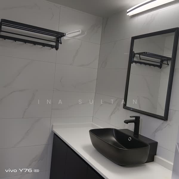 Melville Park, 12 Simei Street 1, 2 Bedrooms, 936 sqft, Apartment For Sale, by Ina Sultan, 500203673 - Bathroom - PropertyGuru.com.sg
