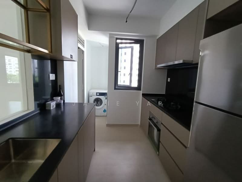 The Florence Residences, 81 Hougang Avenue 2, 3 Bedrooms, 990 sqft, Condominium For Sale, by Jamie Yap, 500203678 - Kitchen - PropertyGuru.com.sg