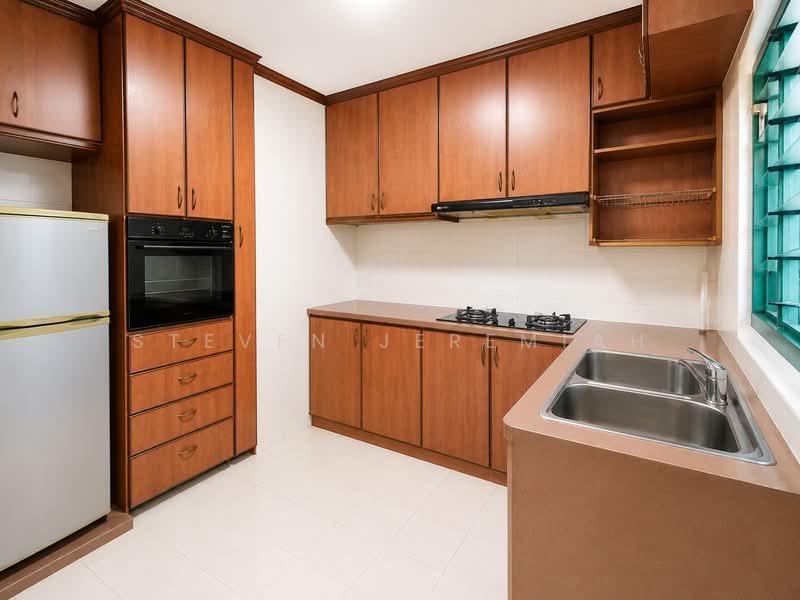 451 Choa Chu Kang Avenue 4, 451 Choa Chu Kang Avenue 4, 3 Bedrooms, 1,119 sqft, HDB Flat For Sale, by Steven Jeremiah, 500203679 - Kitchen - PropertyGuru.com.sg