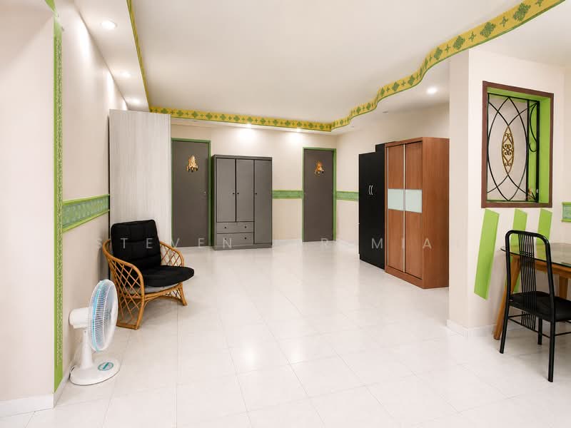 451 Choa Chu Kang Avenue 4, 451 Choa Chu Kang Avenue 4, 3 Bedrooms, 1,119 sqft, HDB Flat For Sale, by Steven Jeremiah, 500203679 - Living Room - PropertyGuru.com.sg