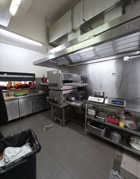 Rare corner Joo Chiat restaurant shophouse for rent, Joo Chiat Road, 1,800 sqft, Food & Beverage For Rent, by Leng ., 500203687 - Kitchen - CommercialGuru.com.sg