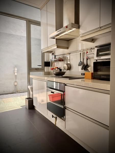 Semi-D @ Upper Bukit Timah, , 6 Bedrooms, 4,500 sqft, Semi-Detached House For Sale, by Patrick Koh, 500203690 - Kitchen - PropertyGuru.com.sg