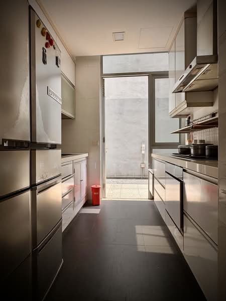 Semi-D @ Upper Bukit Timah, , 6 Bedrooms, 4,500 sqft, Semi-Detached House For Sale, by Patrick Koh, 500203690 - Kitchen - PropertyGuru.com.sg