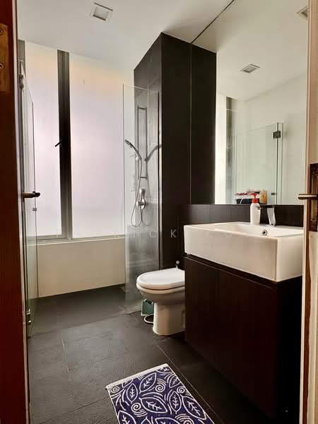 Semi-D @ Upper Bukit Timah, , 6 Bedrooms, 4,500 sqft, Semi-Detached House For Sale, by Patrick Koh, 500203690 - Bathroom - PropertyGuru.com.sg