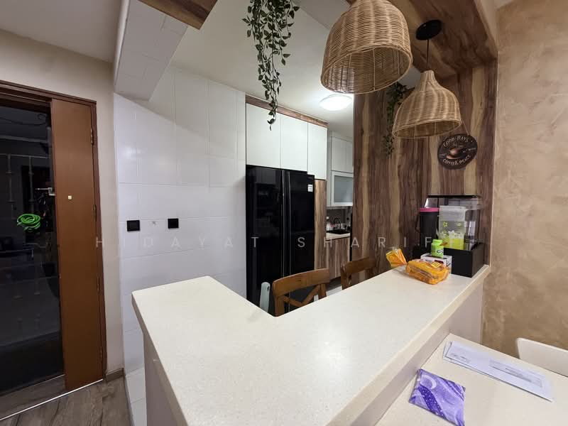 453C Fernvale Road, 453C Fernvale Road, 3 Bedrooms, 990 sqft, HDB Flat For Sale, by Hidayat Shariff, 500203691 - Kitchen - PropertyGuru.com.sg